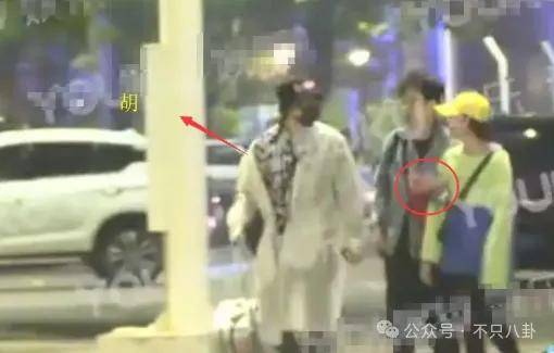 胡先煦和美女李宛妲谈恋爱曝光,很难想象胡先煦和李宛妲会看对眼(图48) 胡先煦和美女李宛妲谈恋爱曝光,很难想象胡先煦和李宛妲会看对眼(图48)