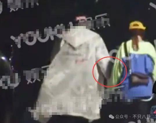 胡先煦和美女李宛妲谈恋爱曝光,很难想象胡先煦和李宛妲会看对眼(图54) 胡先煦和美女李宛妲谈恋爱曝光,很难想象胡先煦和李宛妲会看对眼(图54)