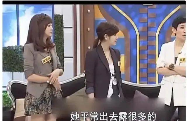 陈晓陈妍希这对夫妻的婚变消息其实已经传很久了,这两天又有新料了!(图42) 陈晓陈妍希这对夫妻的婚变消息其实已经传很久了,这两天又有新料了!(图42)