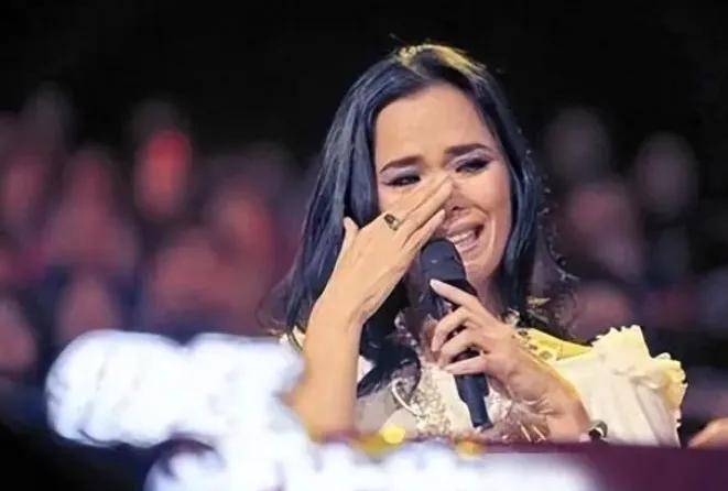 韦唯罕见分享了自己穿比基尼的美照,60岁的韦唯,状态竟然这么好?(图11) 韦唯罕见分享了自己穿比基尼的美照,60岁的韦唯,状态竟然这么好?(图11)