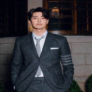 歌手李铢衔官宣与女友结婚：已找到了我的另一半，努力成为了一个我能做到的、最好的人